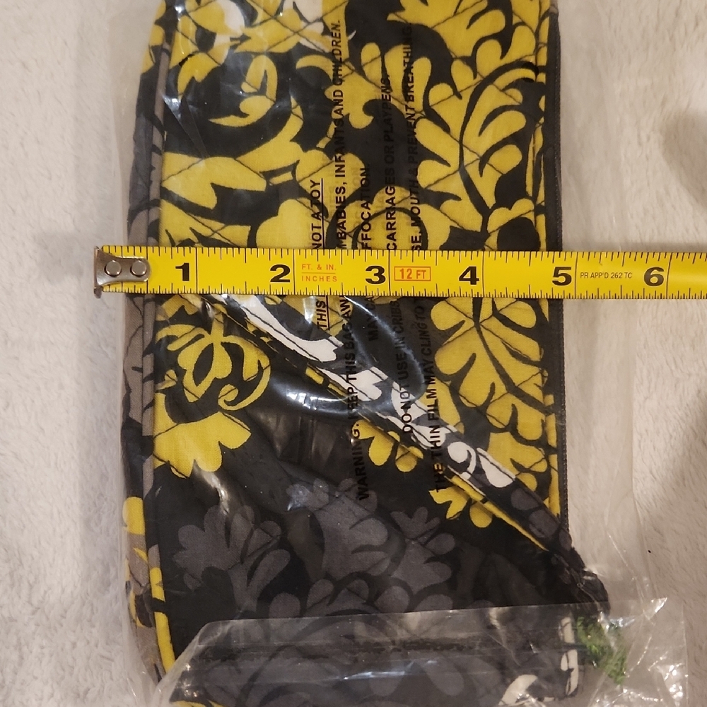 Vera Bradley Baroque Black and Yellow Wristlet - Picture 4 of 6